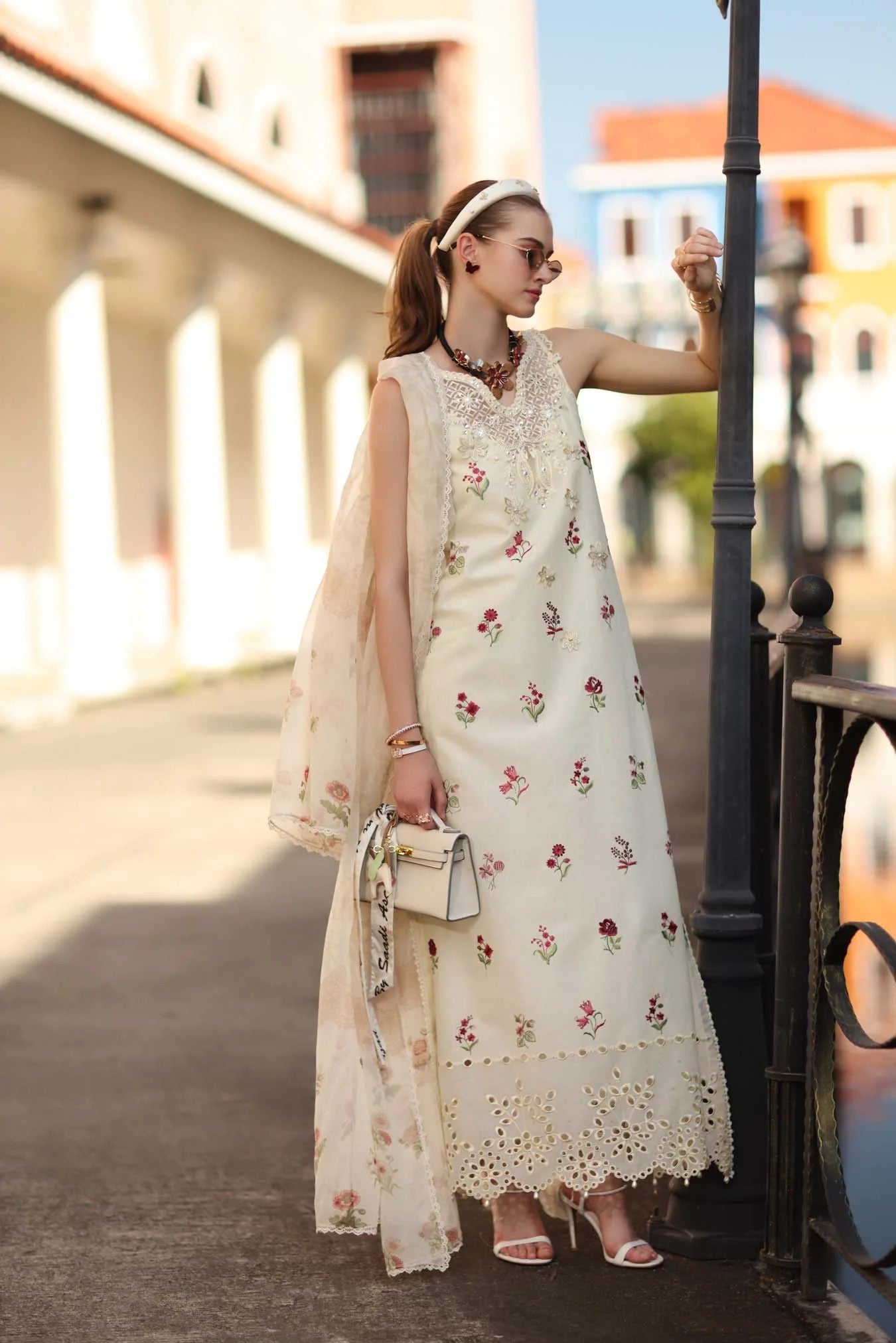 MARIA. B | LAWN EMB 3 PC